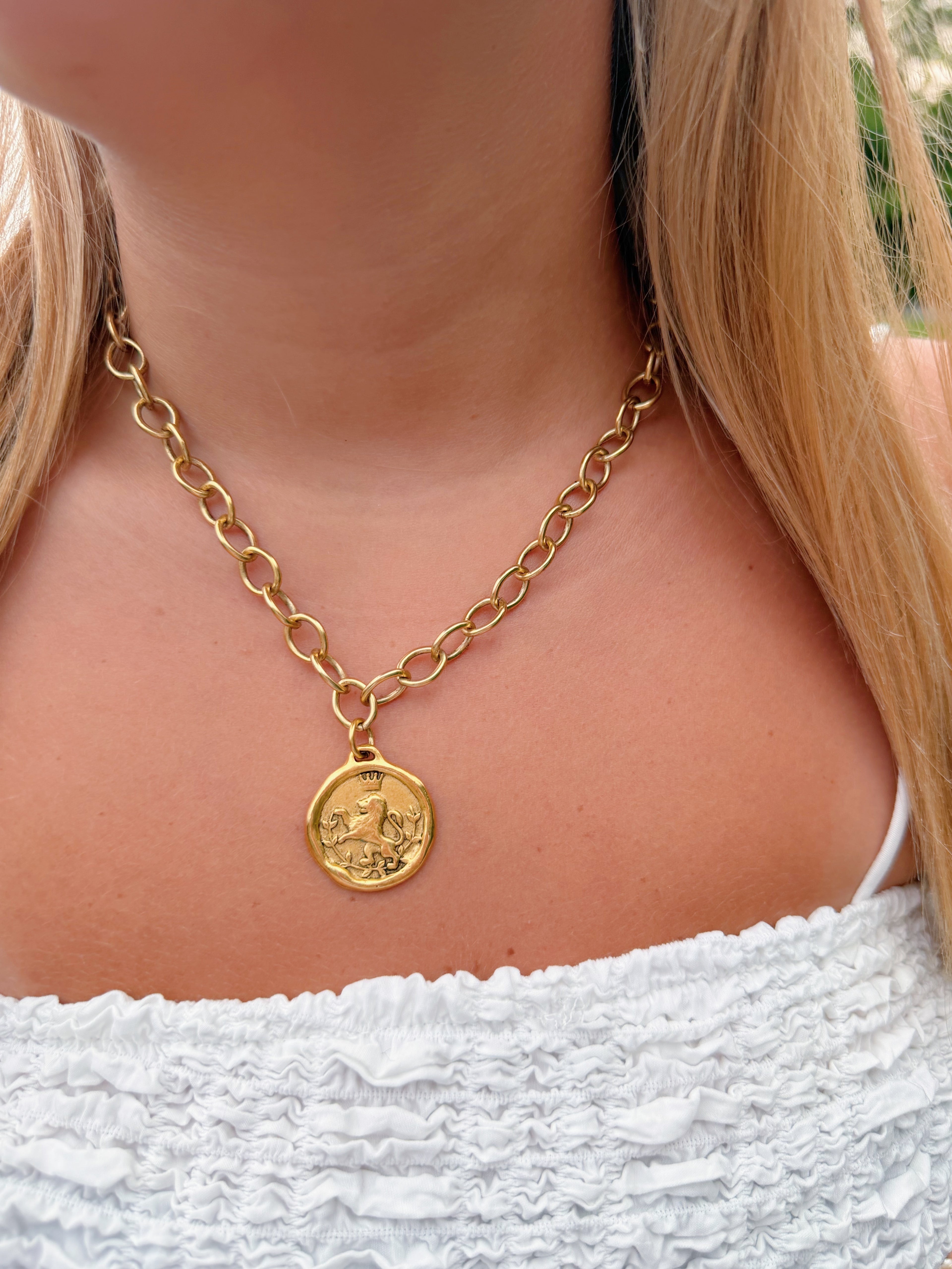 The Lion Necklace