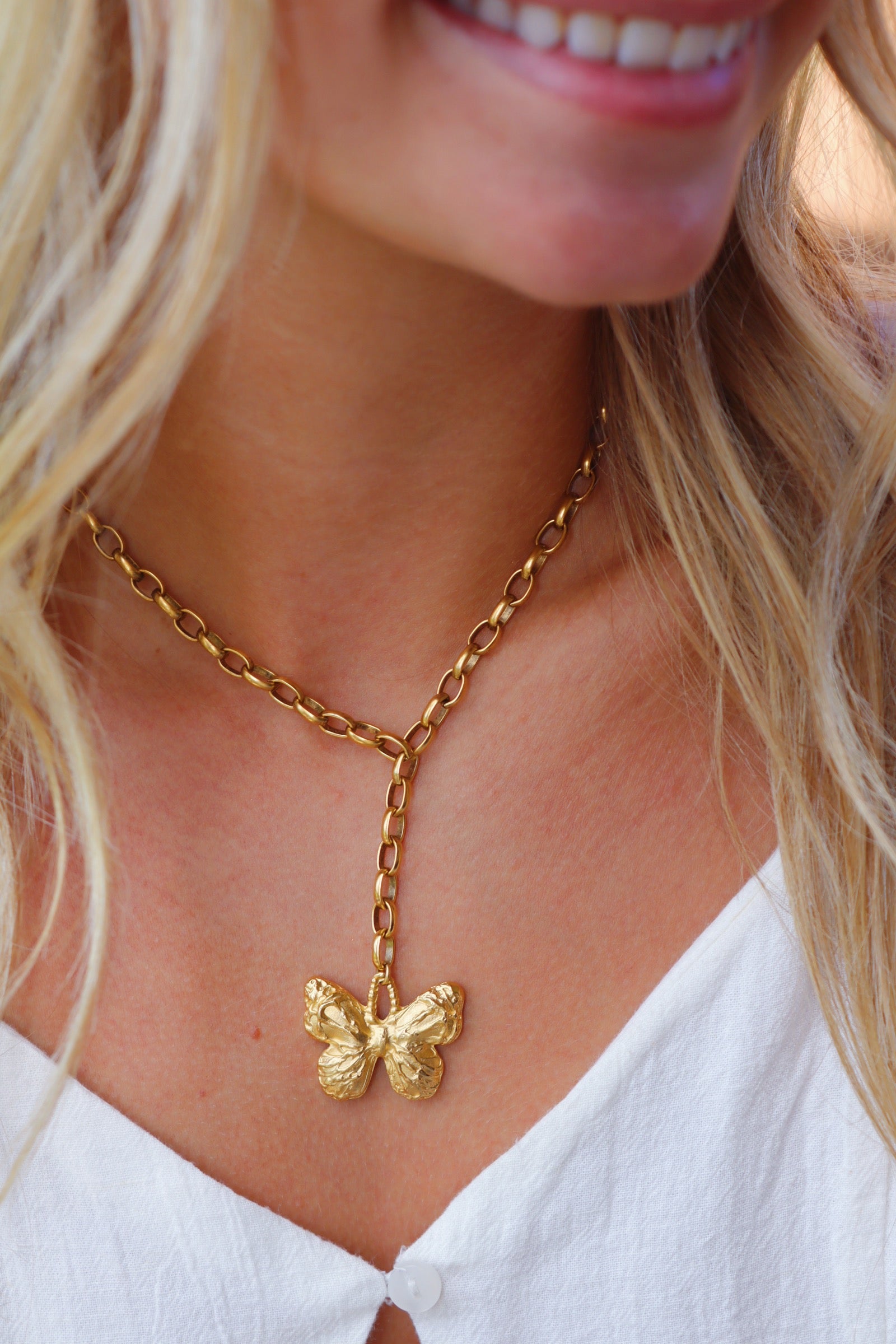 The Mariposa Necklace